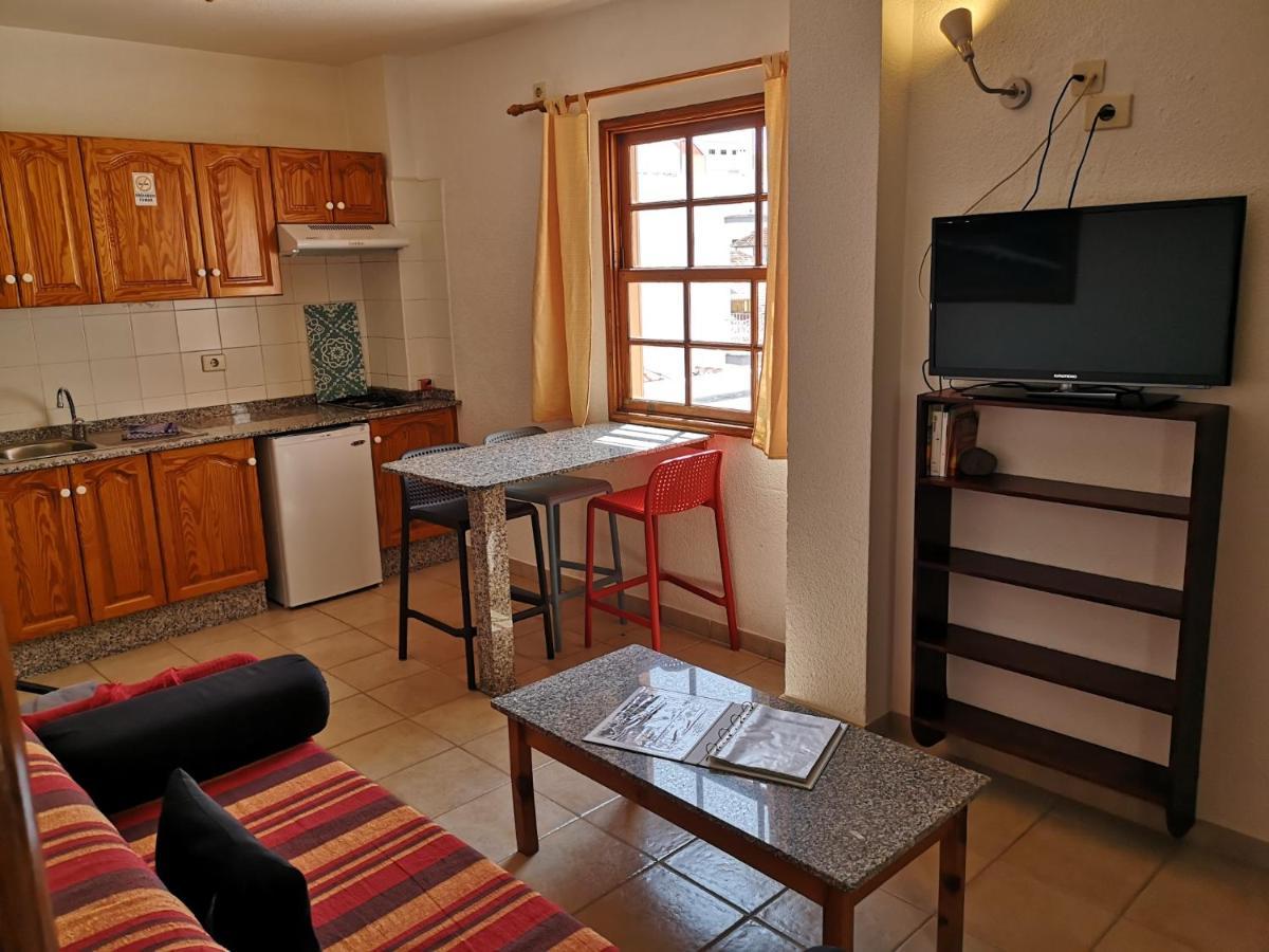 Apartamentos La Fuente Santa Cruz de la Palma  Luaran gambar