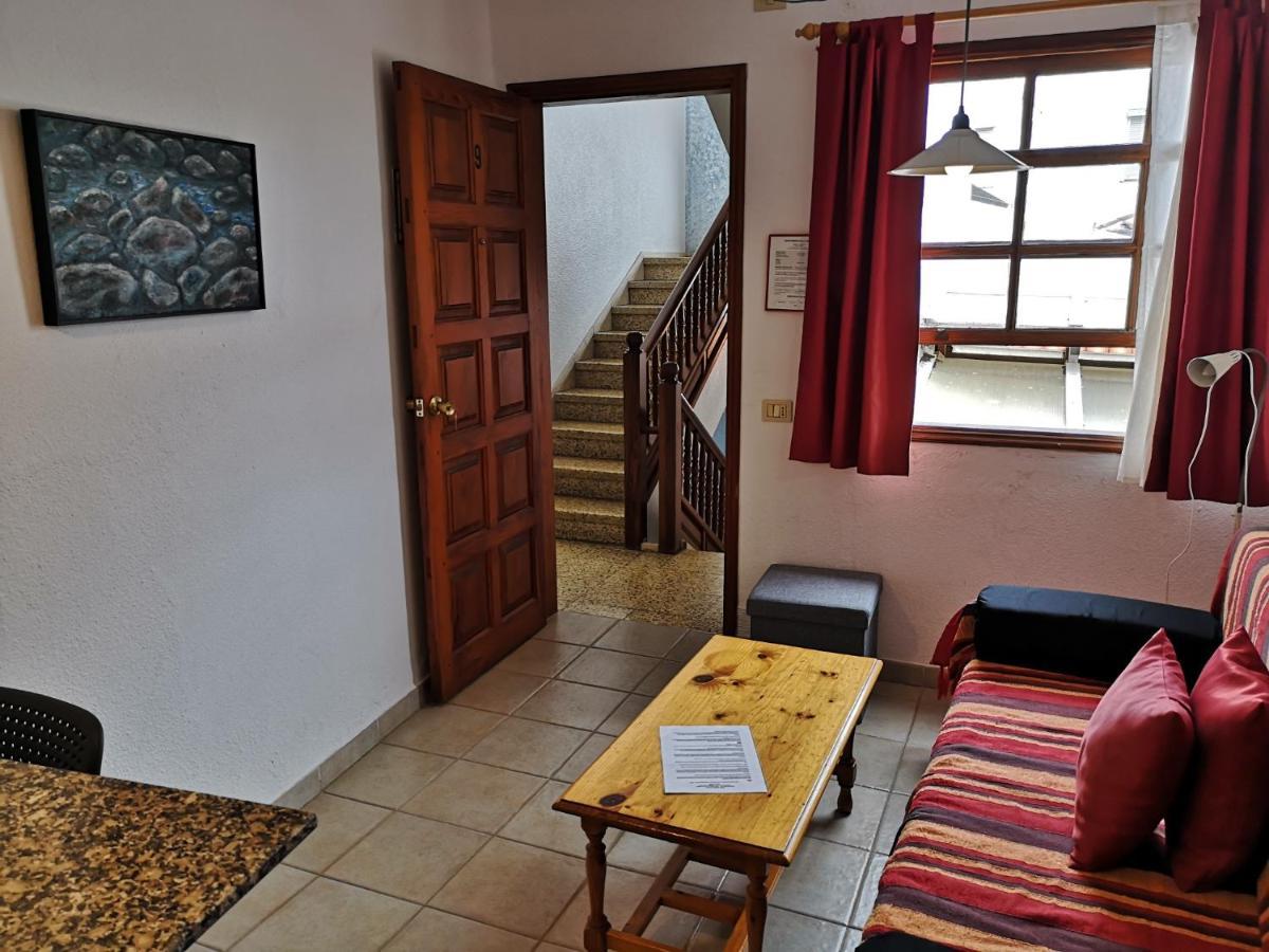 Apartamentos La Fuente Santa Cruz de la Palma  Luaran gambar