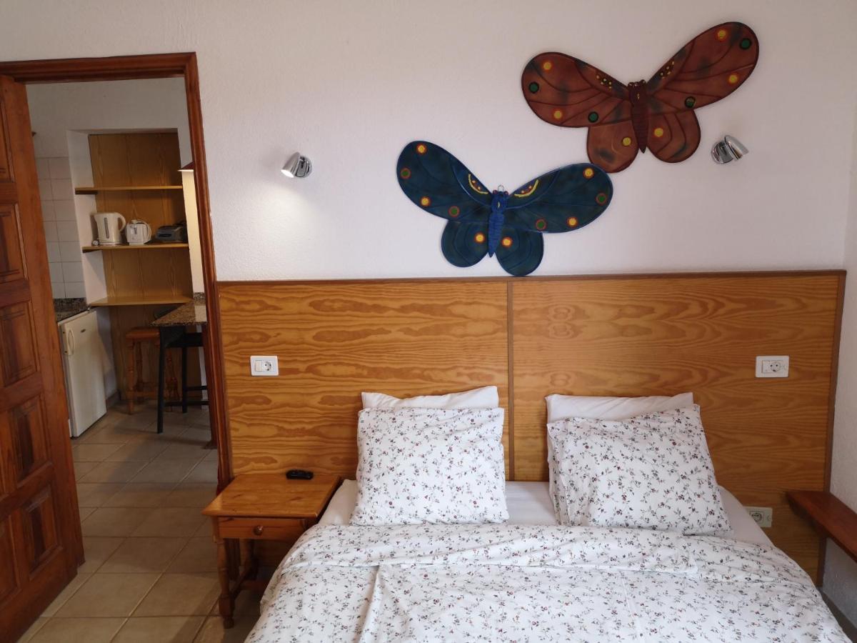 Apartamentos La Fuente Santa Cruz de la Palma  Luaran gambar