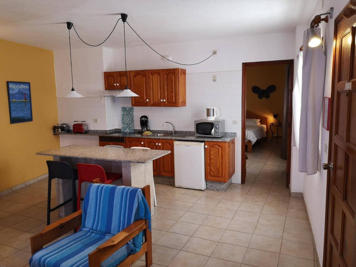 Apartamentos La Fuente Santa Cruz de la Palma  Luaran gambar