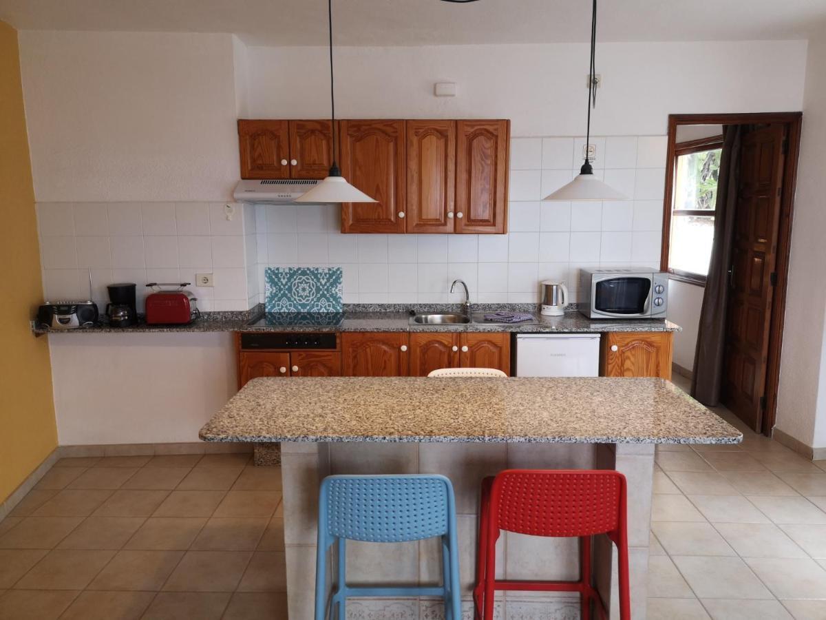Apartamentos La Fuente Santa Cruz de la Palma  Luaran gambar