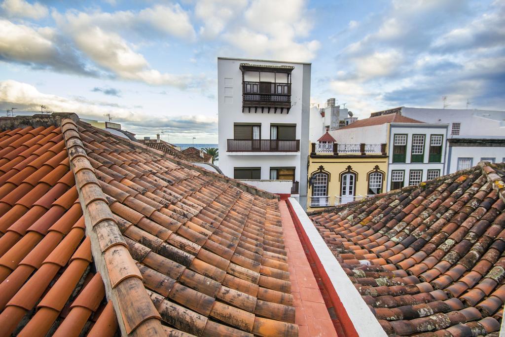 Apartamentos La Fuente Santa Cruz de la Palma  Bilik gambar