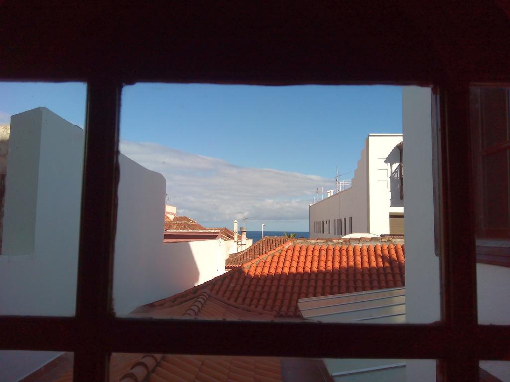 Apartamentos La Fuente Santa Cruz de la Palma  Bilik gambar