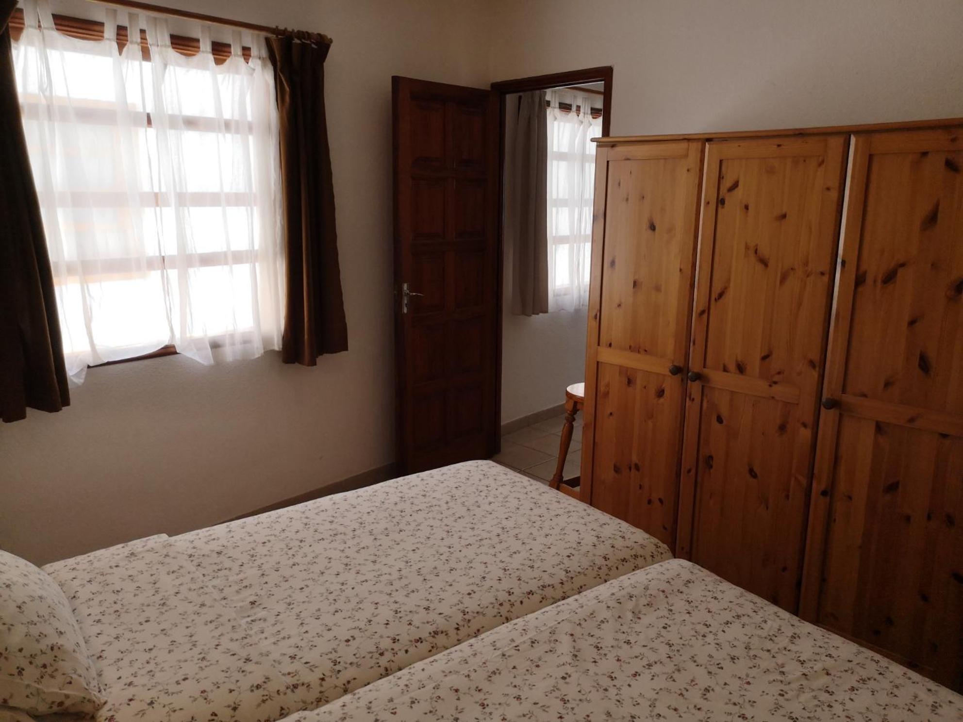 Apartamentos La Fuente Santa Cruz de la Palma  Bilik gambar